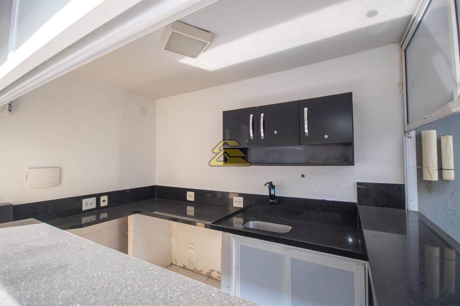 Prédio Inteiro para alugar com 13 quartos, 433m² - Foto 37