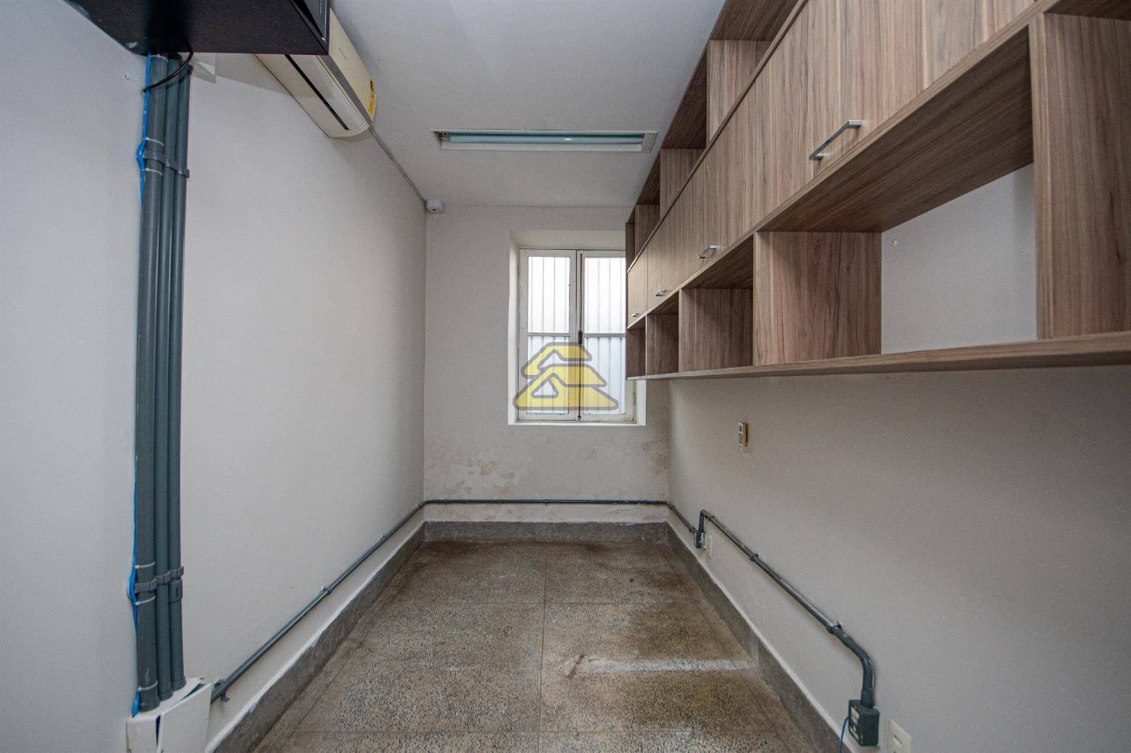 Prédio Inteiro para alugar com 13 quartos, 433m² - Foto 26