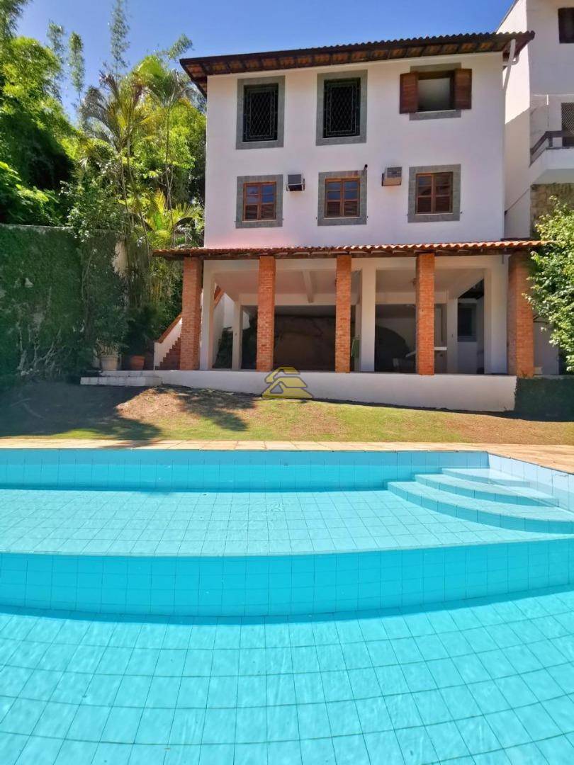 Casa para alugar com 6 quartos, 307m² - Foto 34