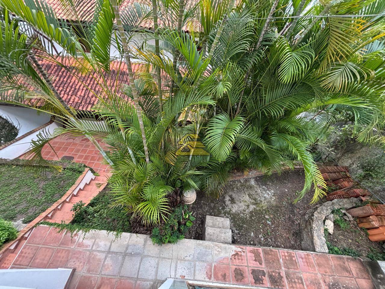 Casa para alugar com 6 quartos, 307m² - Foto 33