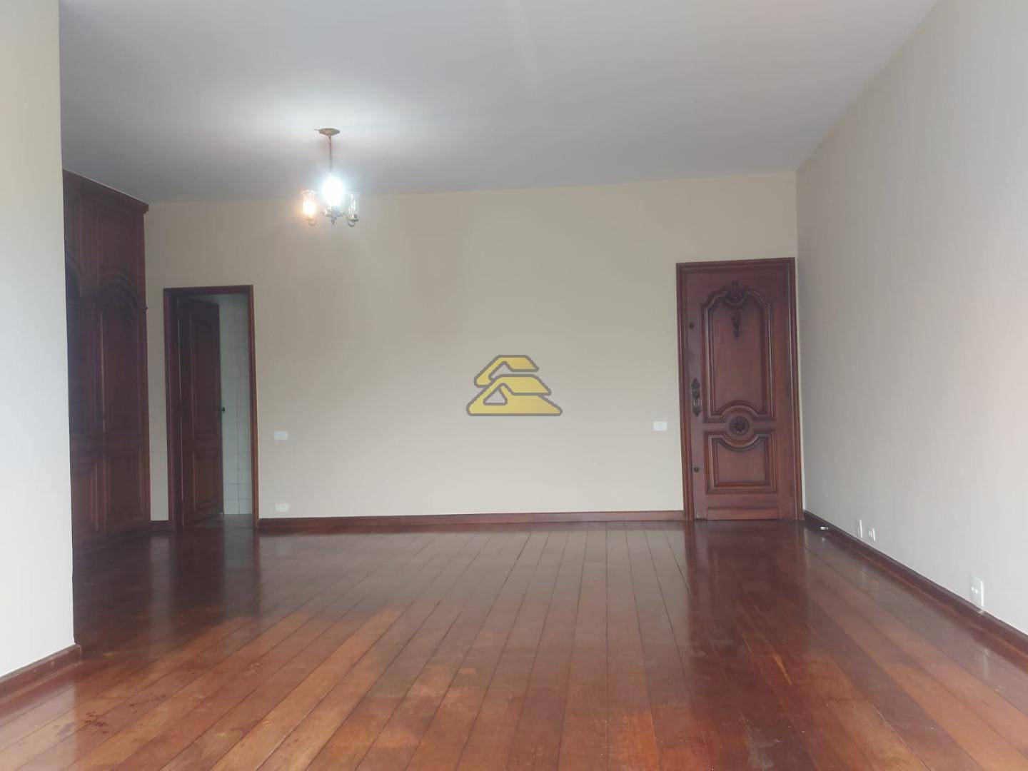 Apartamento para alugar com 3 quartos, 129m² - Foto 7