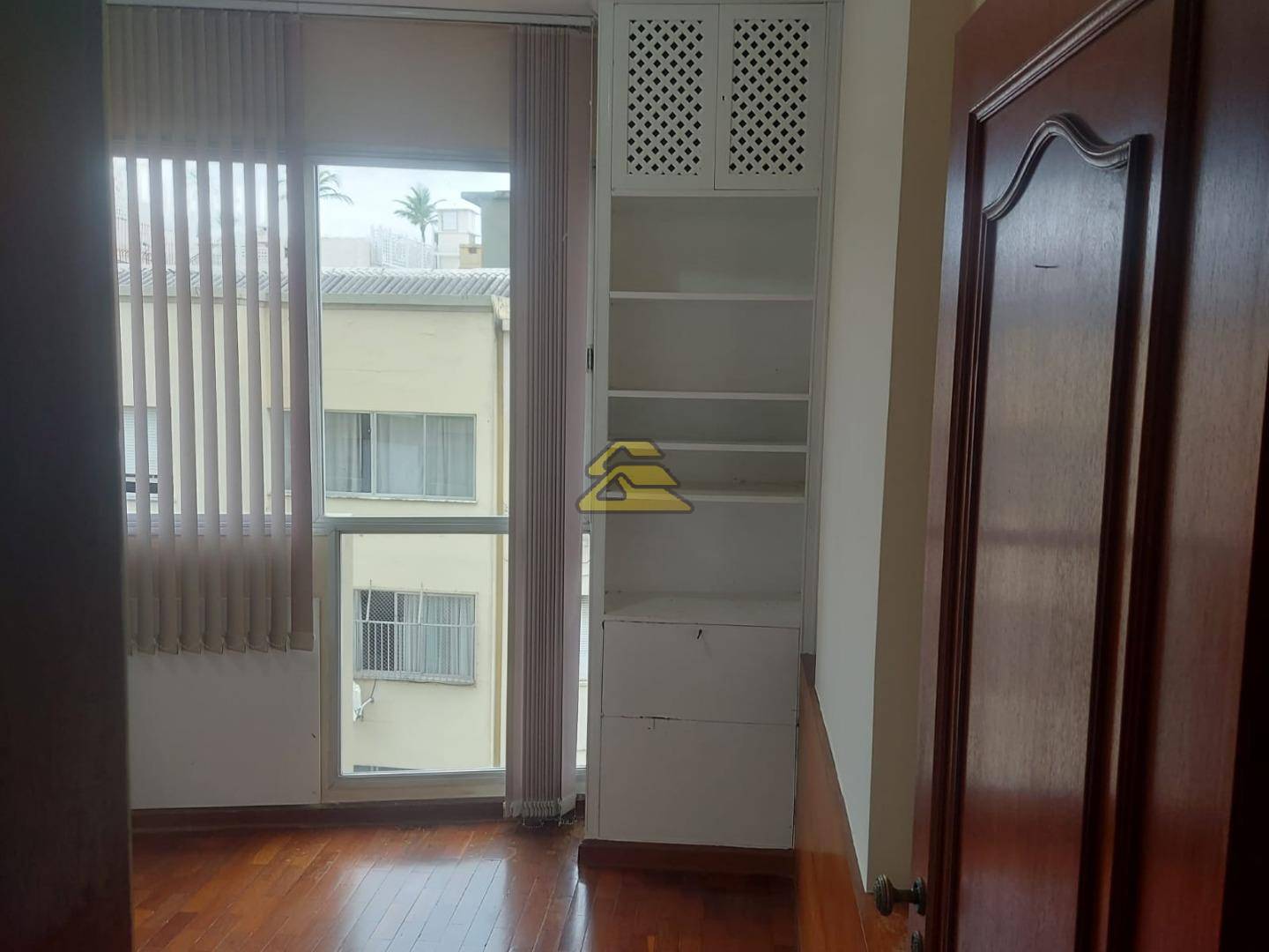 Apartamento para alugar com 3 quartos, 129m² - Foto 14