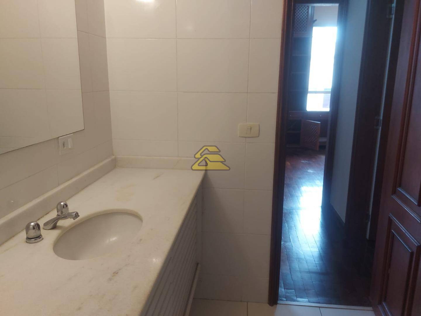 Apartamento para alugar com 3 quartos, 129m² - Foto 23