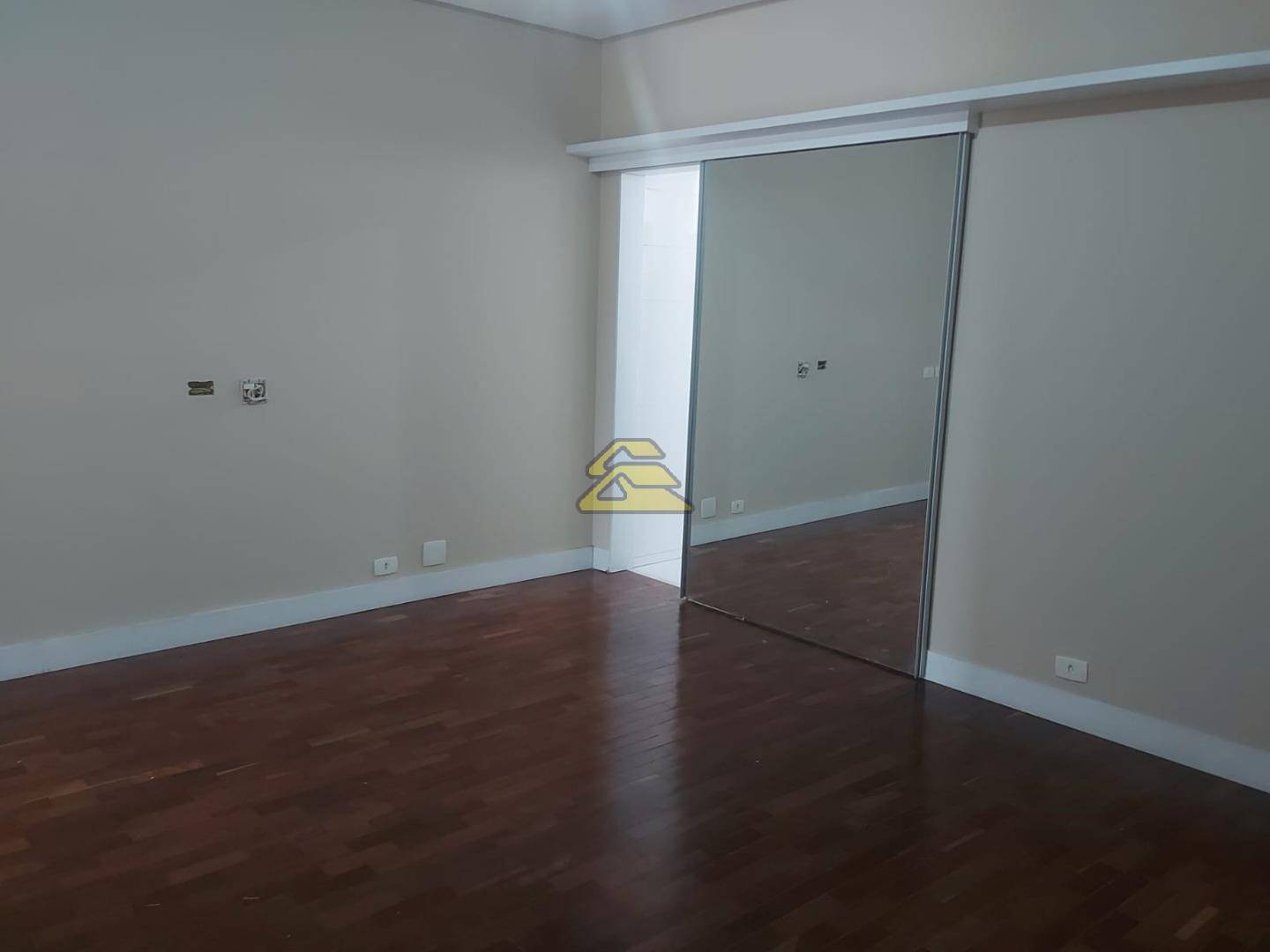Apartamento para alugar com 3 quartos, 129m² - Foto 24