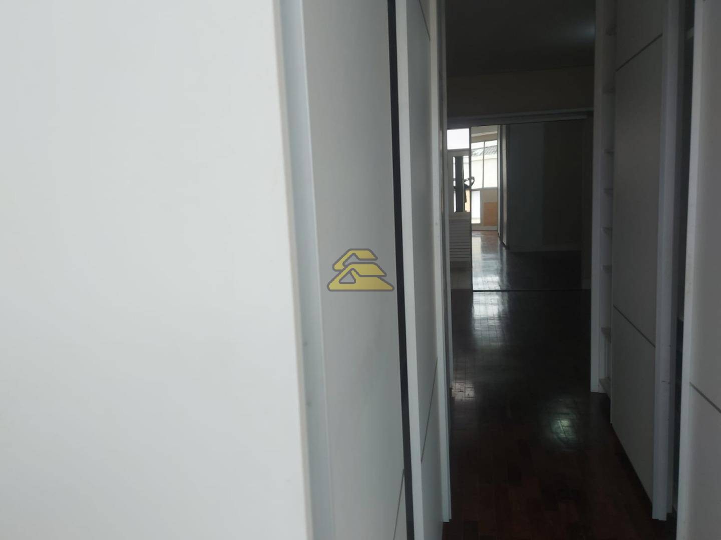 Apartamento para alugar com 3 quartos, 129m² - Foto 26