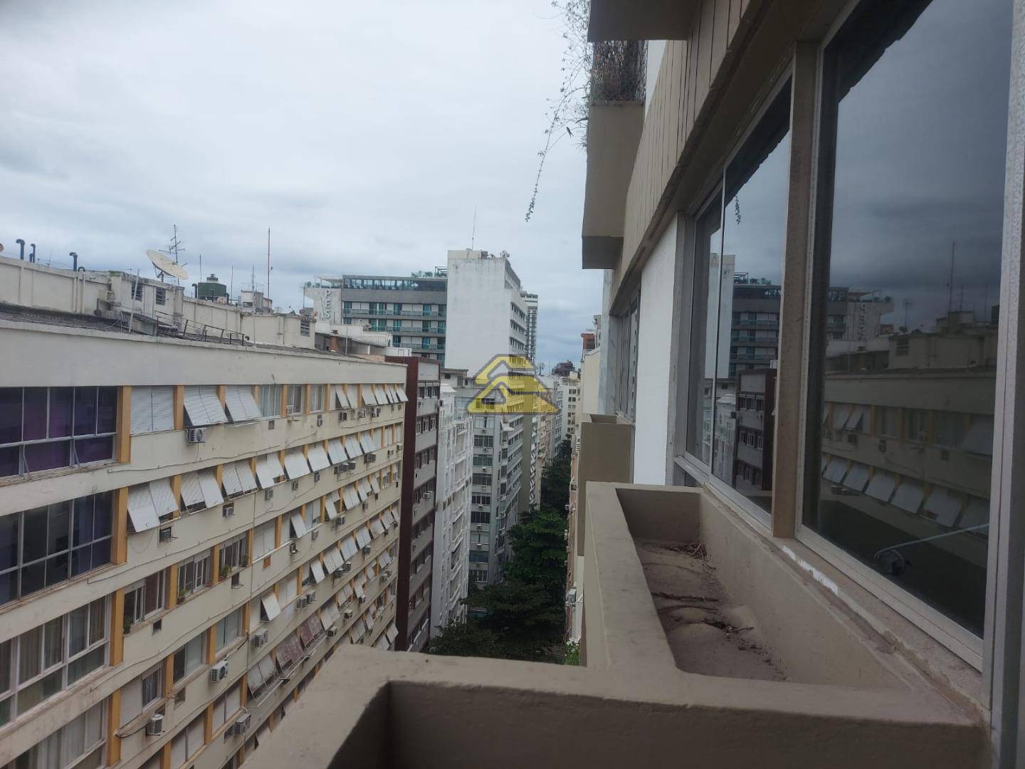 Apartamento para alugar com 3 quartos, 129m² - Foto 1