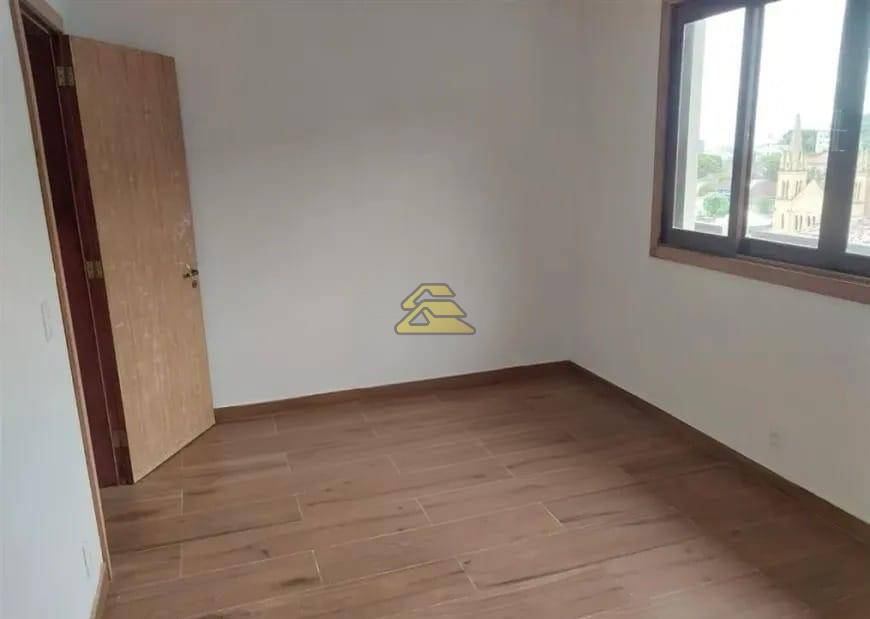 Casa à venda com 3 quartos, 523m² - Foto 10