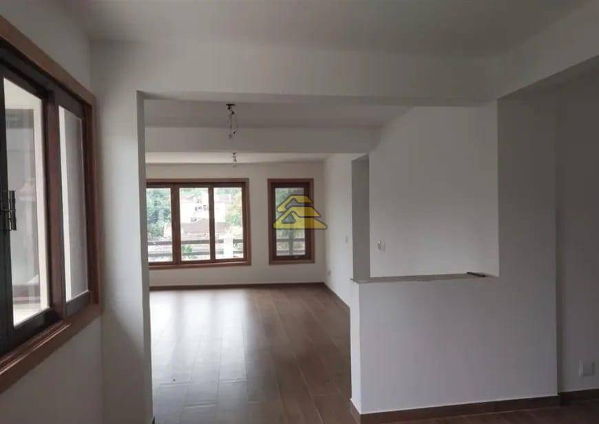 Casa à venda com 3 quartos, 523m² - Foto 4