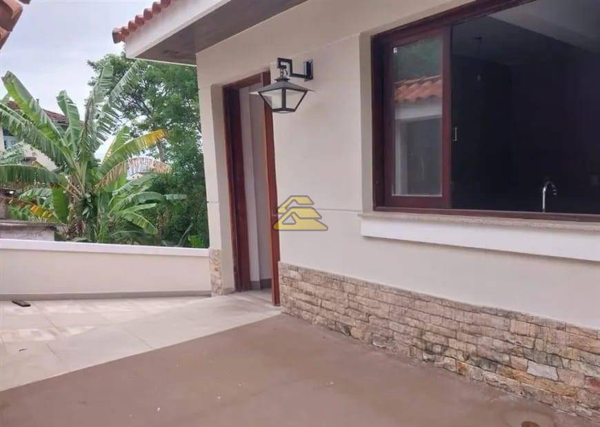 Casa à venda com 3 quartos, 523m² - Foto 5