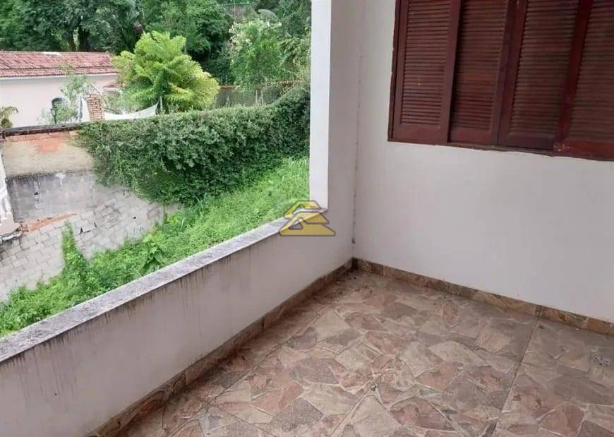 Casa à venda com 3 quartos, 523m² - Foto 8