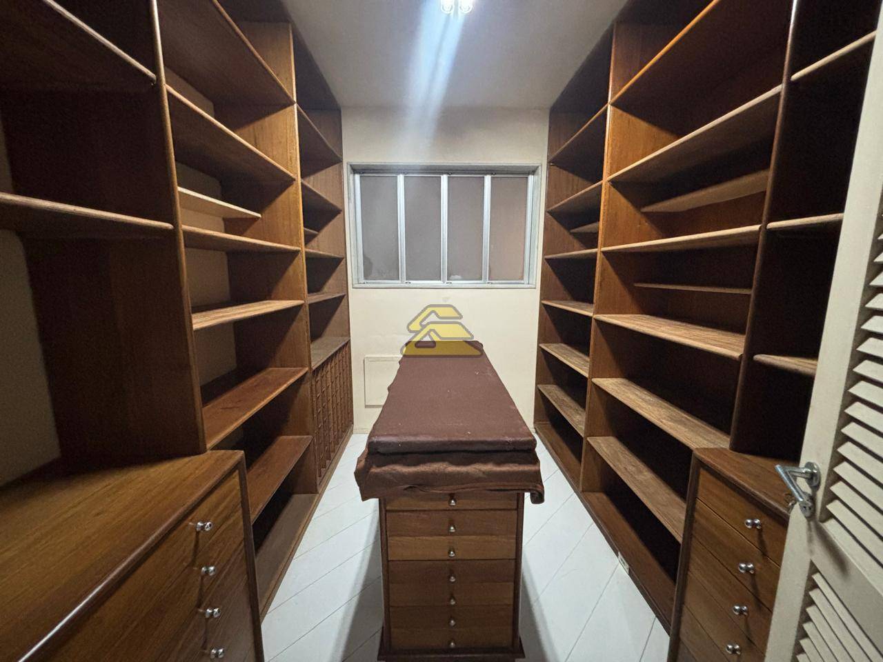 Apartamento para alugar com 4 quartos, 490m² - Foto 26