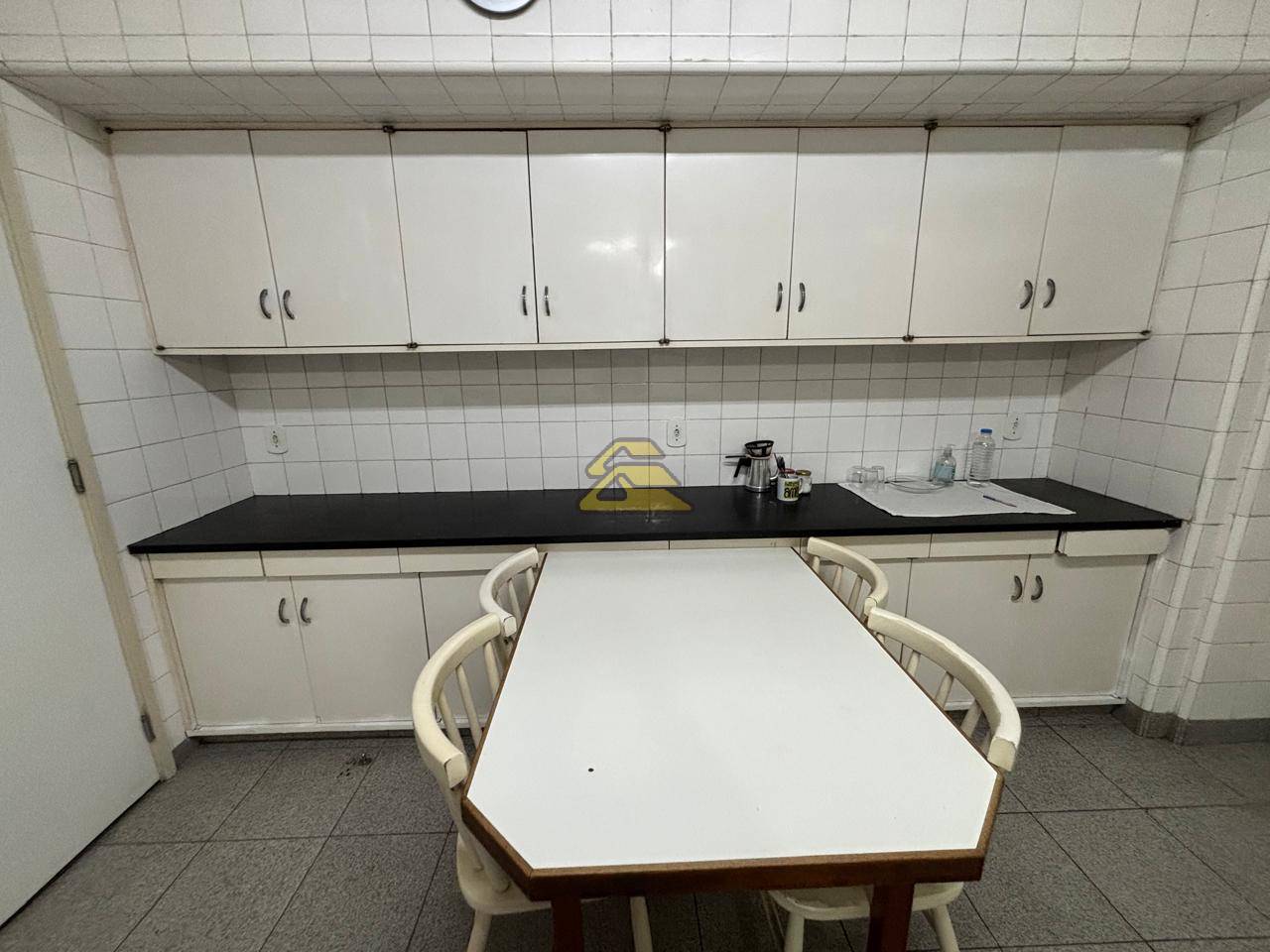 Apartamento para alugar com 4 quartos, 490m² - Foto 33
