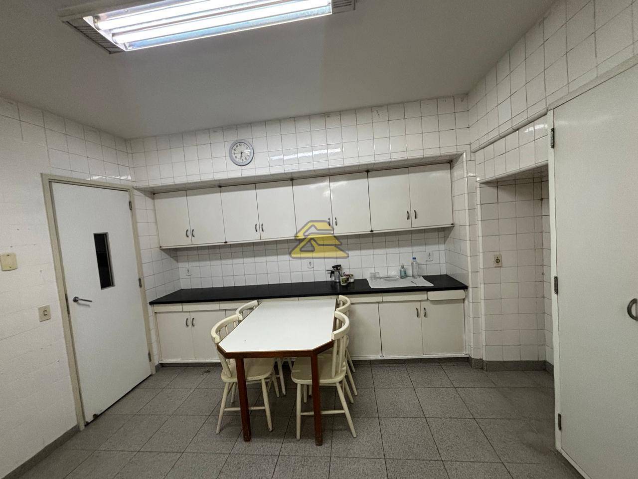 Apartamento para alugar com 4 quartos, 490m² - Foto 34