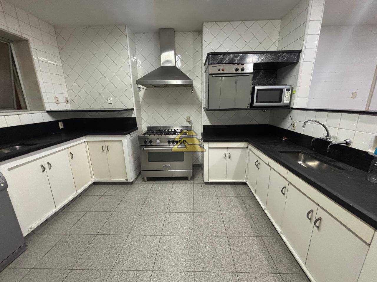 Apartamento para alugar com 4 quartos, 490m² - Foto 36