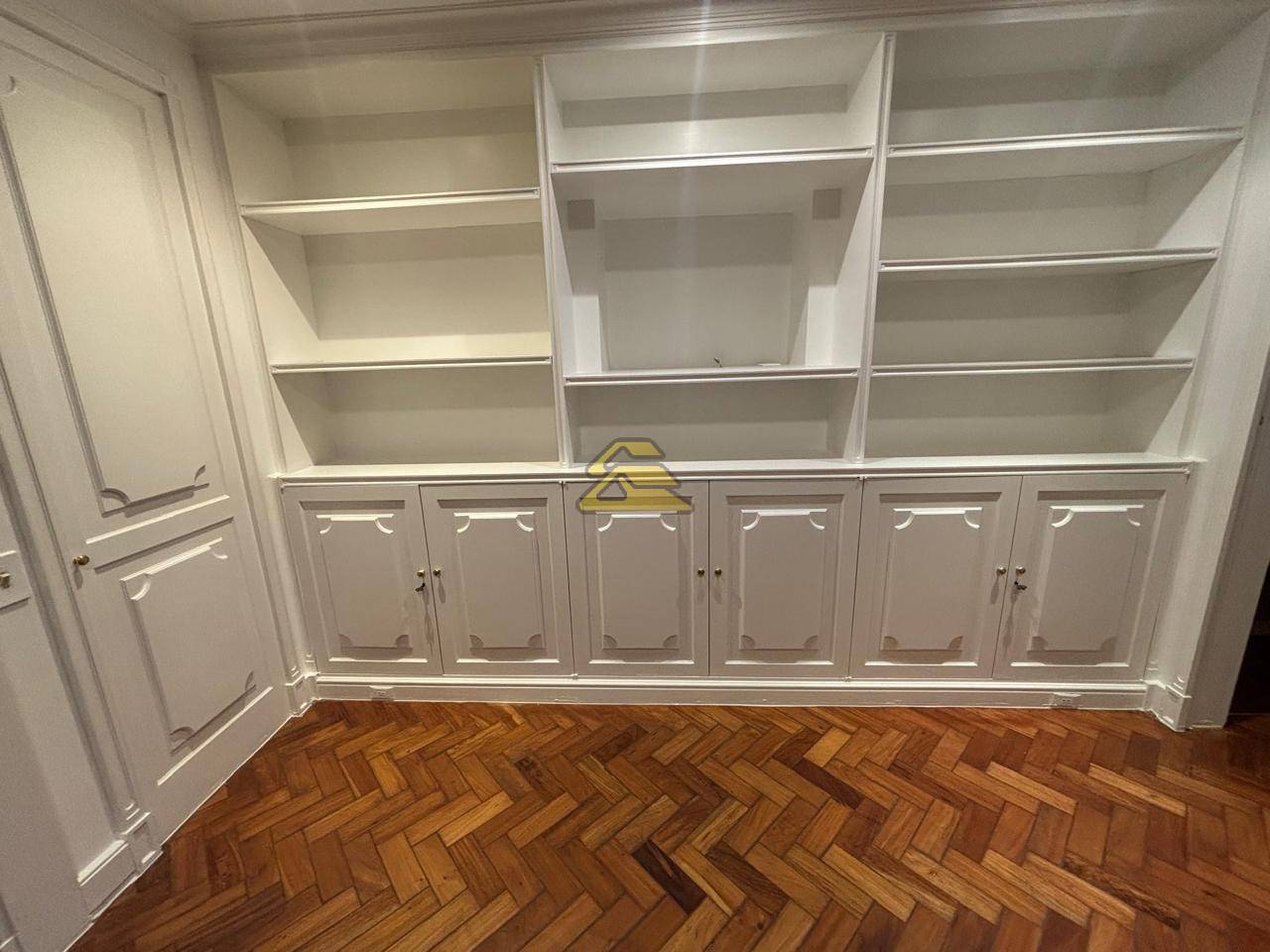 Apartamento para alugar com 4 quartos, 490m² - Foto 23