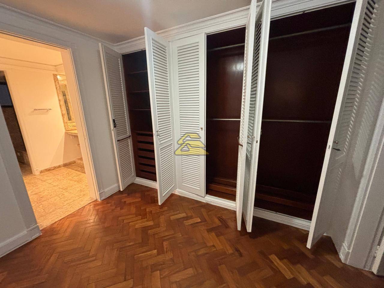 Apartamento para alugar com 4 quartos, 490m² - Foto 30
