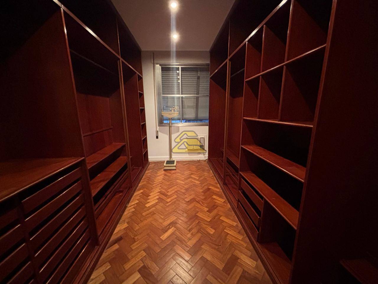 Apartamento para alugar com 4 quartos, 490m² - Foto 25