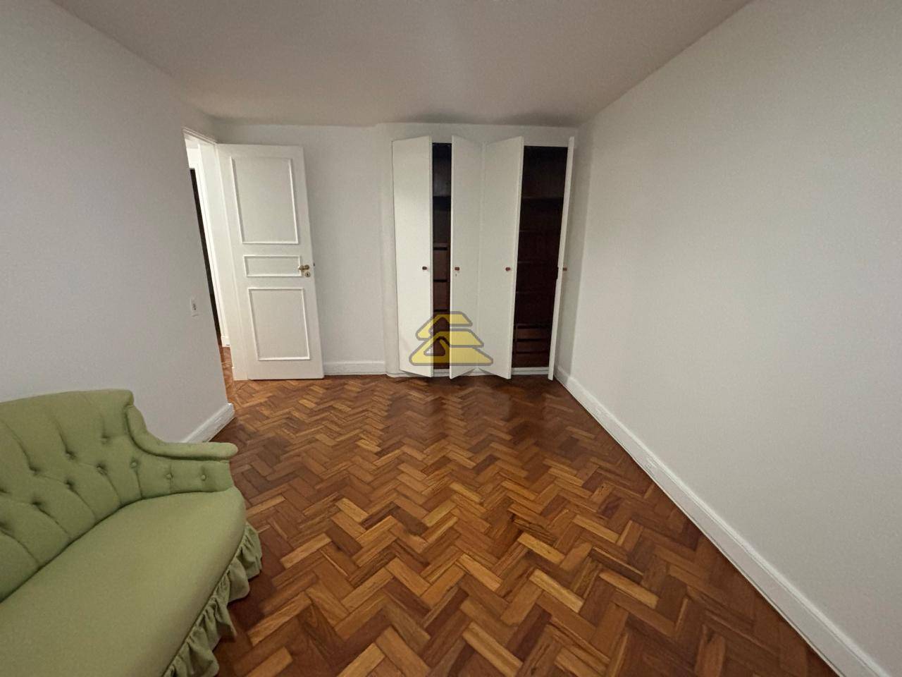 Apartamento para alugar com 4 quartos, 490m² - Foto 15