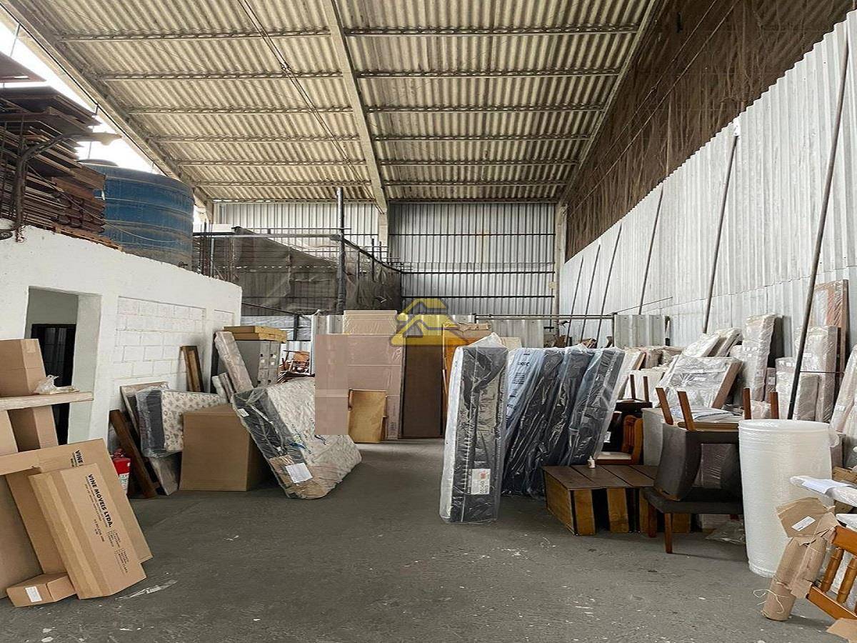 Depósito-Galpão-Armazém à venda, 2500m² - Foto 8