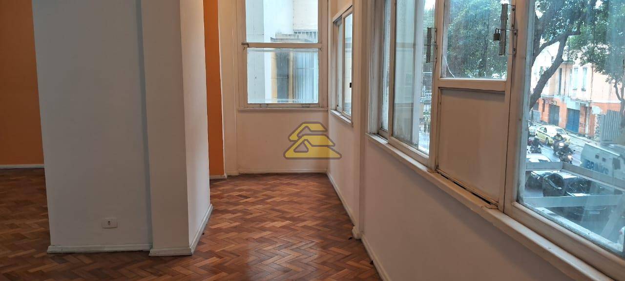 Apartamento para alugar com 3 quartos, 160m² - Foto 10