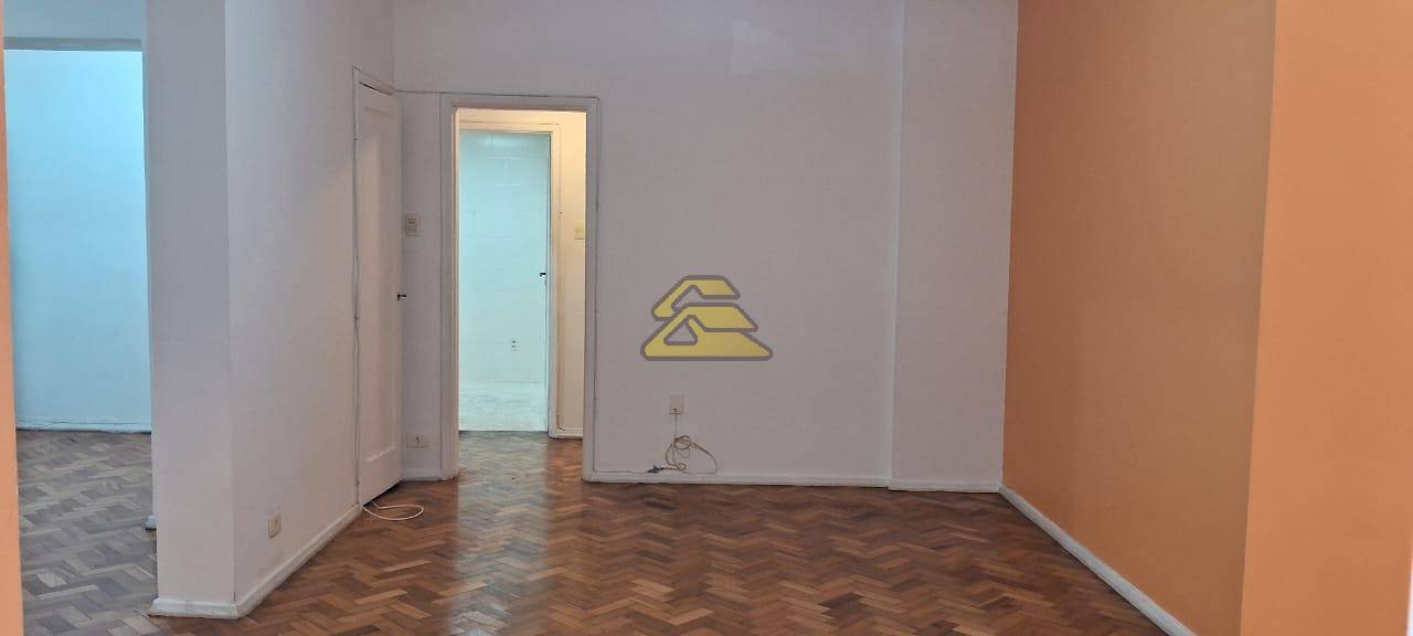 Apartamento para alugar com 3 quartos, 160m² - Foto 11