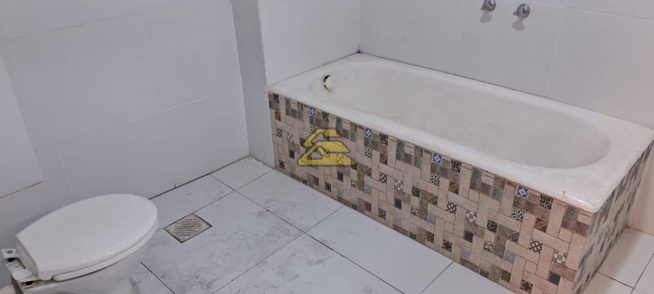 Apartamento para alugar com 3 quartos, 160m² - Foto 28