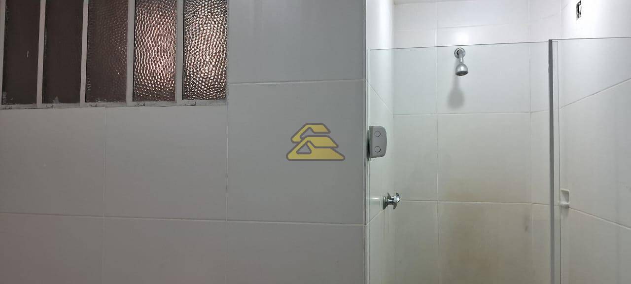 Apartamento para alugar com 3 quartos, 160m² - Foto 30