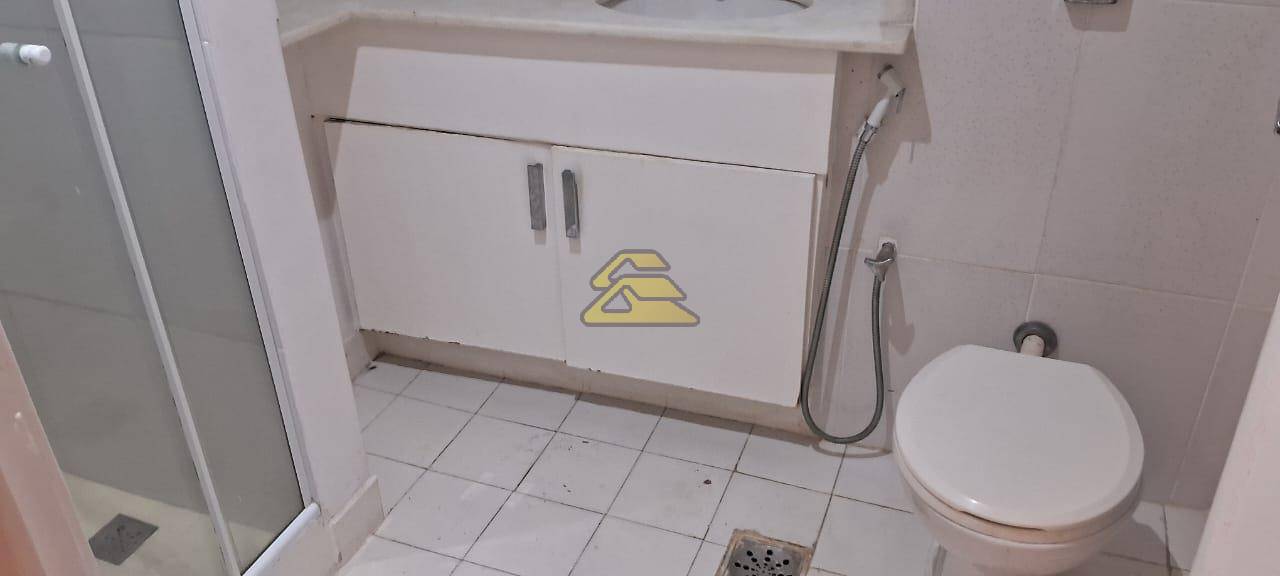 Apartamento para alugar com 3 quartos, 160m² - Foto 40