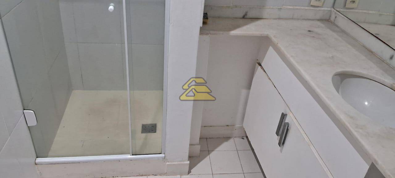Apartamento para alugar com 3 quartos, 160m² - Foto 33