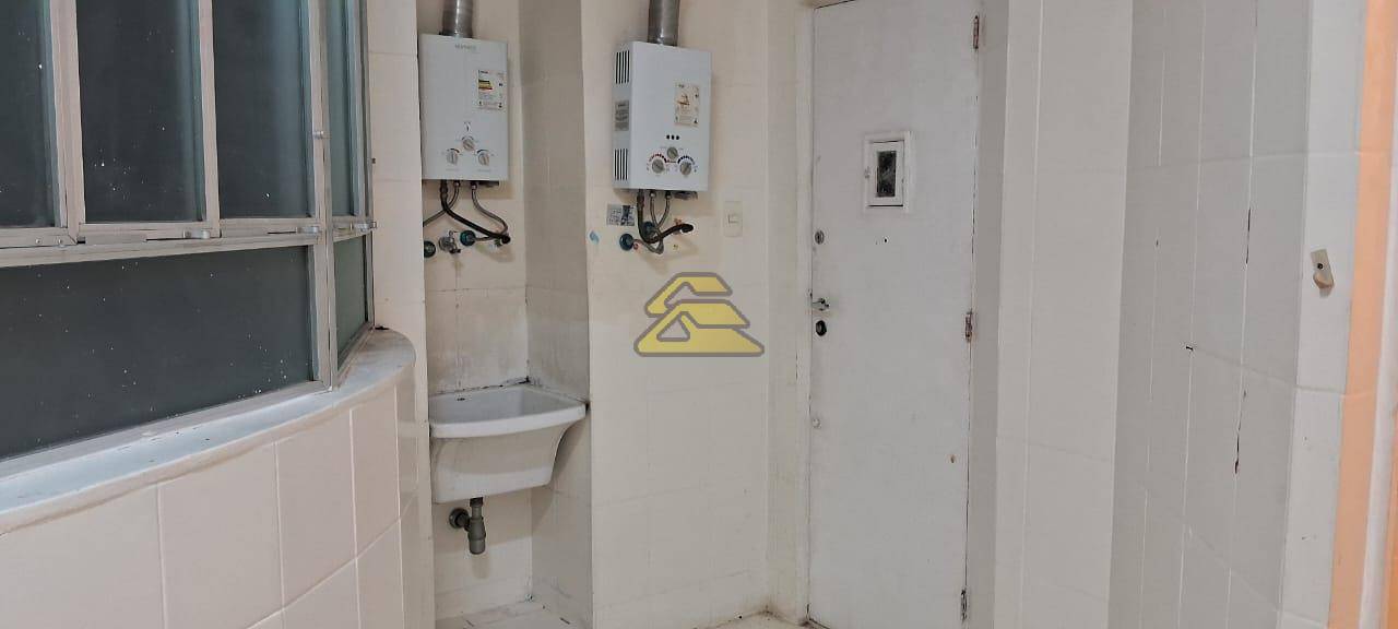 Apartamento para alugar com 3 quartos, 160m² - Foto 39