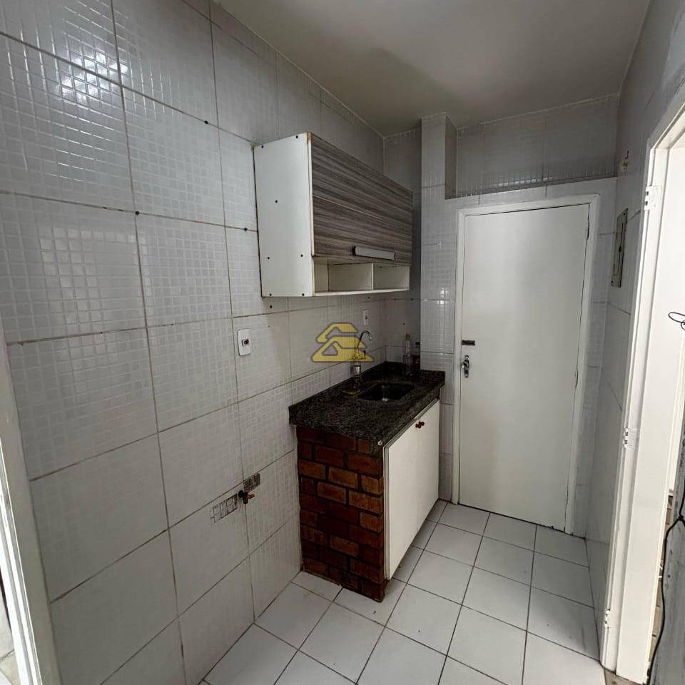 Apartamento à venda com 2 quartos, 73m² - Foto 10