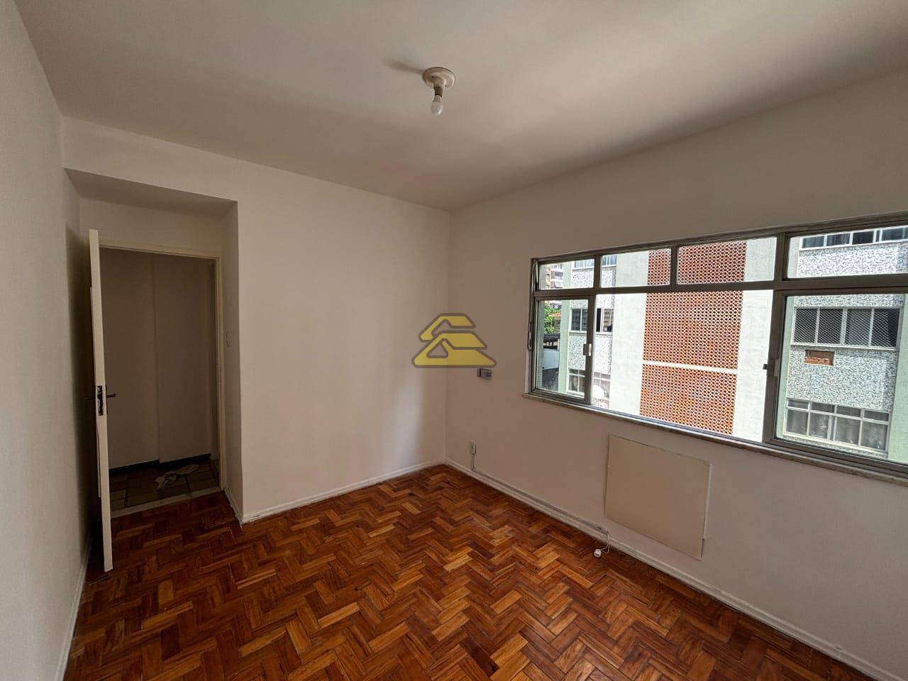 Apartamento à venda com 2 quartos, 73m² - Foto 7