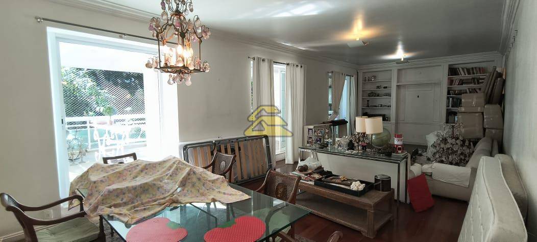 Apartamento à venda com 3 quartos, 224m² - Foto 7