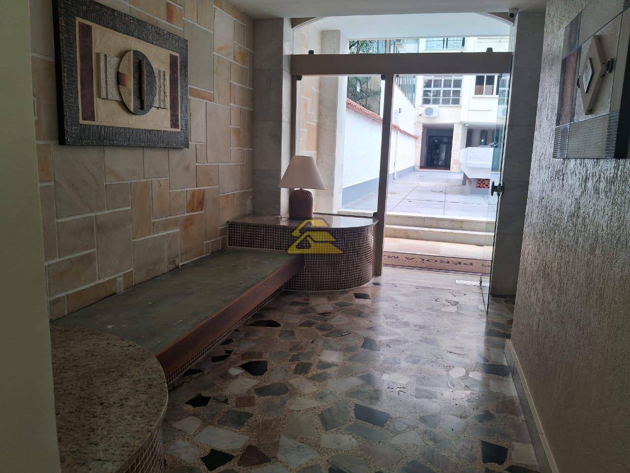 Apartamento para alugar com 3 quartos, 101m² - Foto 25