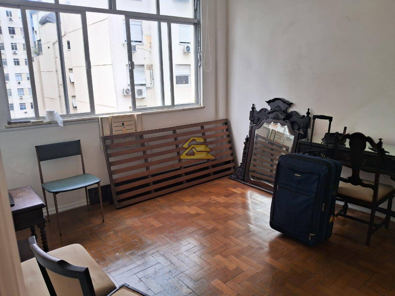 Apartamento para alugar com 3 quartos, 101m² - Foto 5