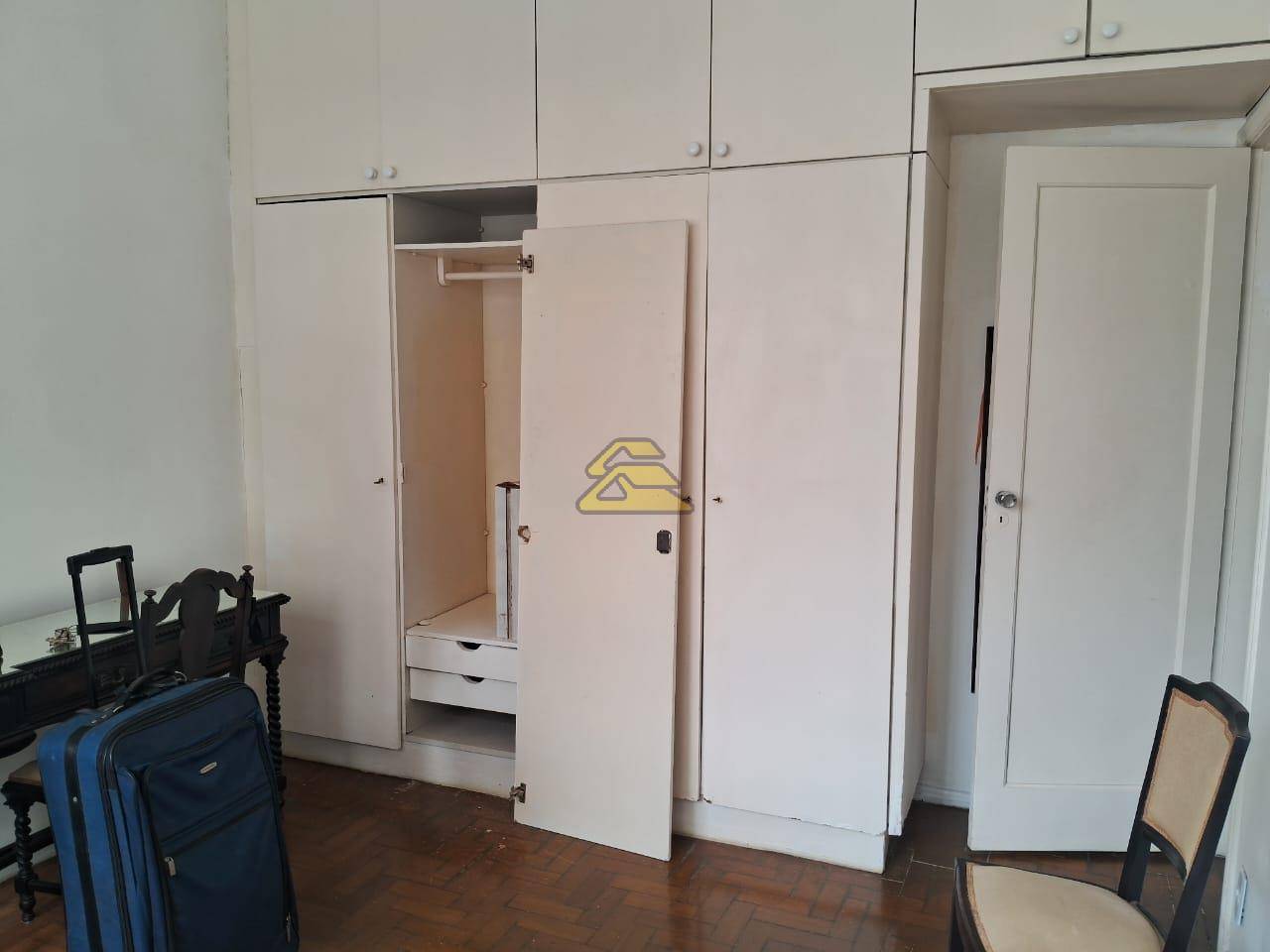 Apartamento para alugar com 3 quartos, 101m² - Foto 6