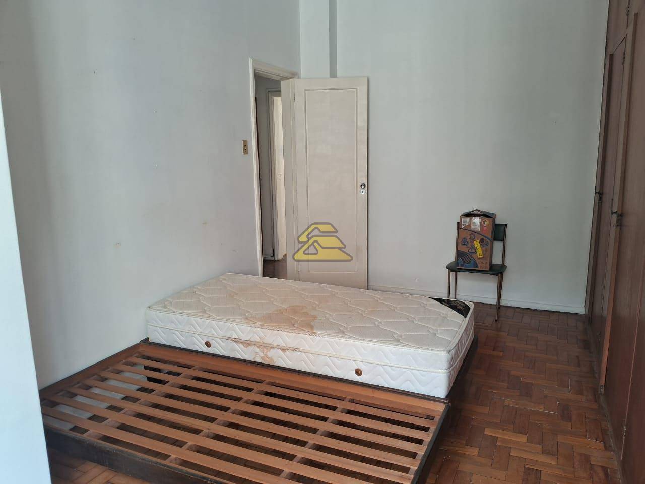 Apartamento para alugar com 3 quartos, 101m² - Foto 15