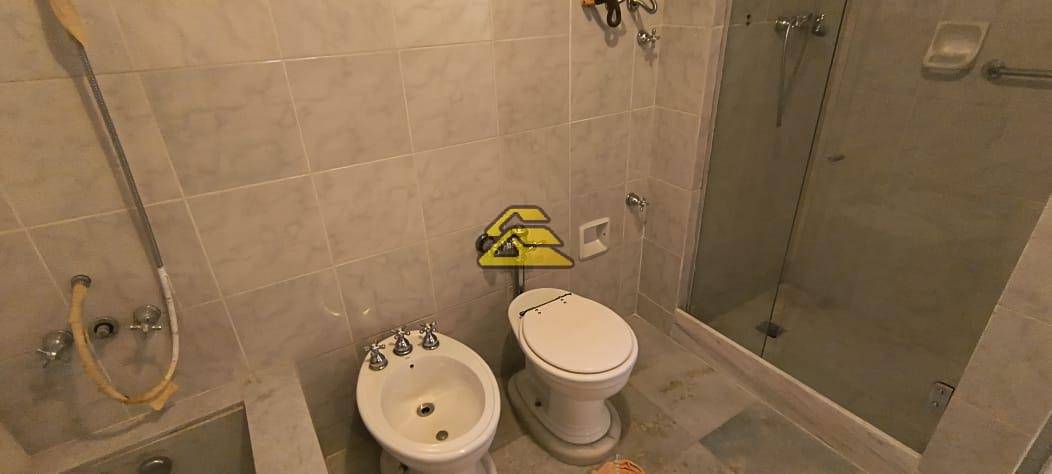 Apartamento à venda com 3 quartos, 224m² - Foto 21