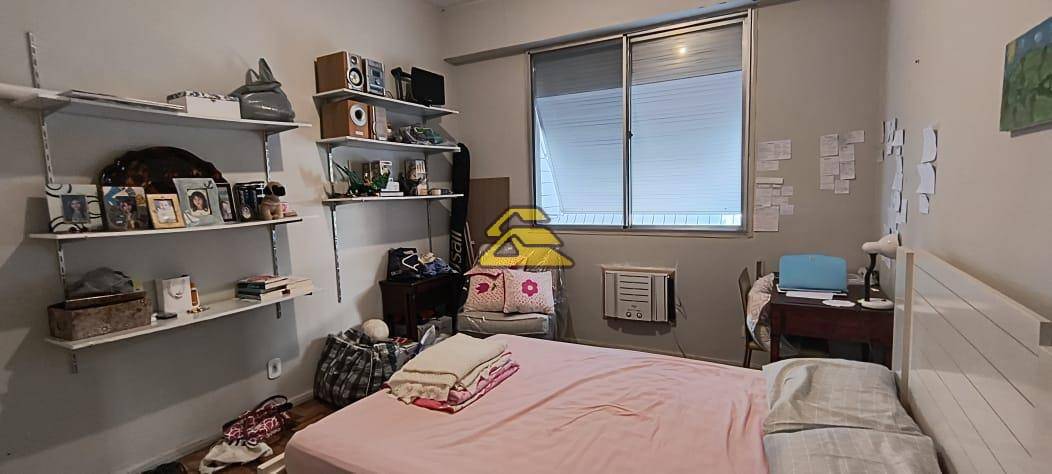 Apartamento à venda com 3 quartos, 224m² - Foto 10