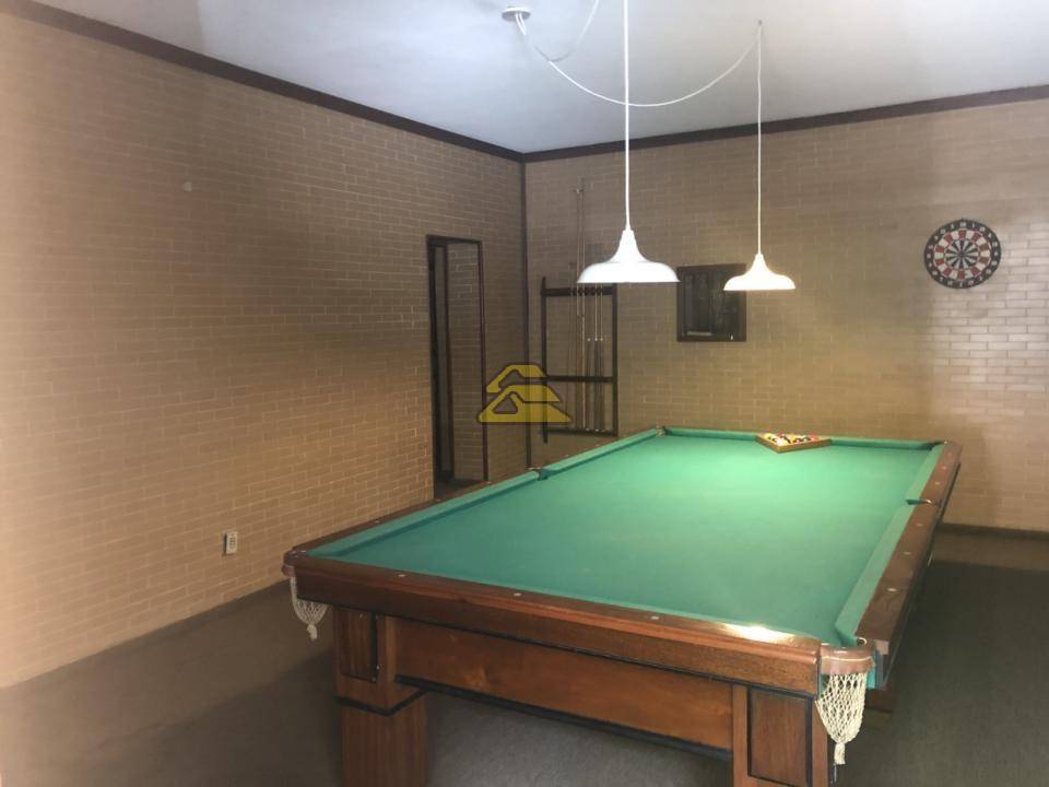 Casa à venda com 7 quartos, 289m² - Foto 20