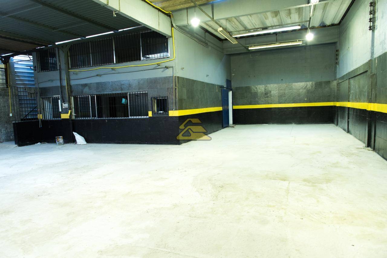 Depósito-Galpão-Armazém para alugar, 676m² - Foto 7